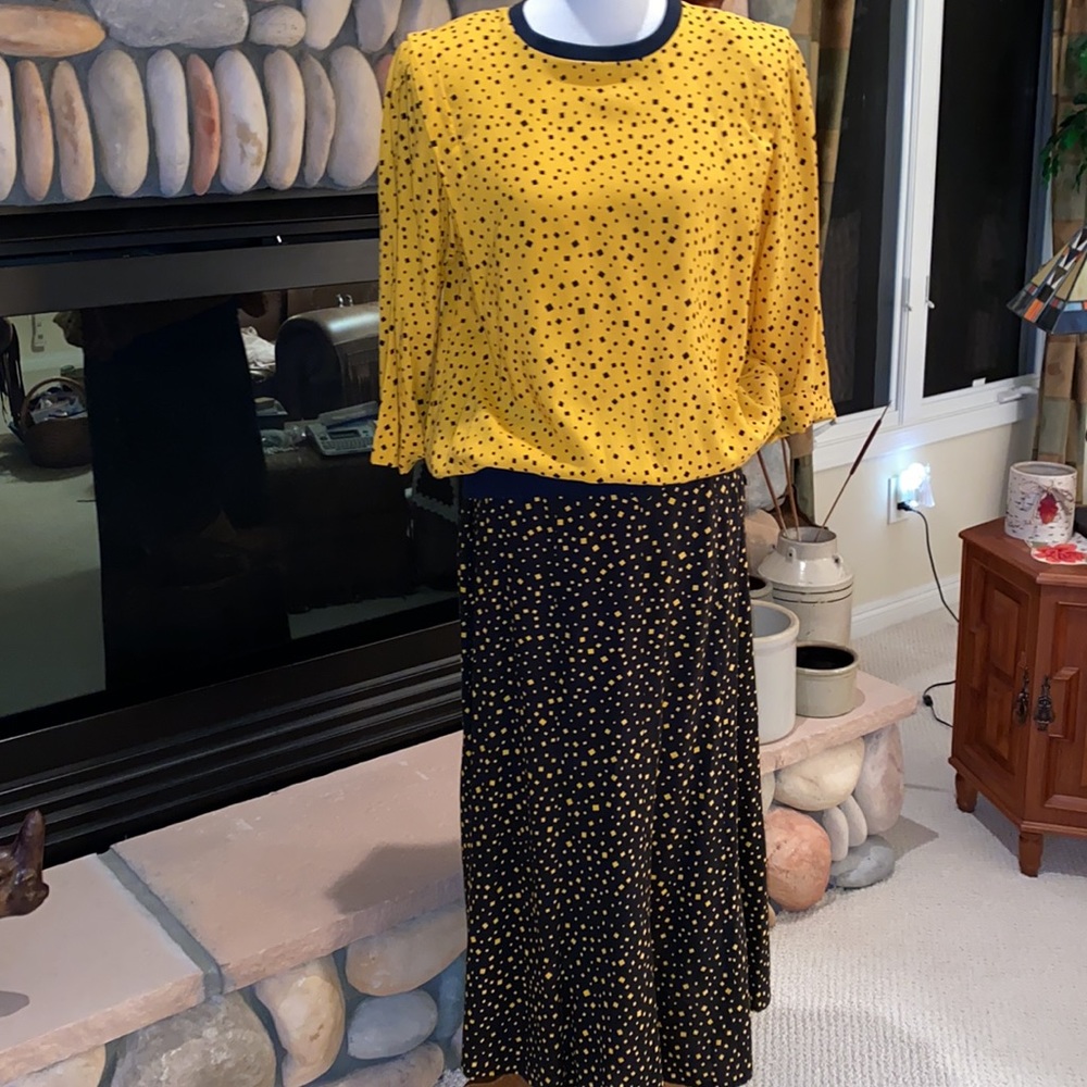 Vintage SK & Company Two Piece Set Colorful Geometric Dot Size 12
